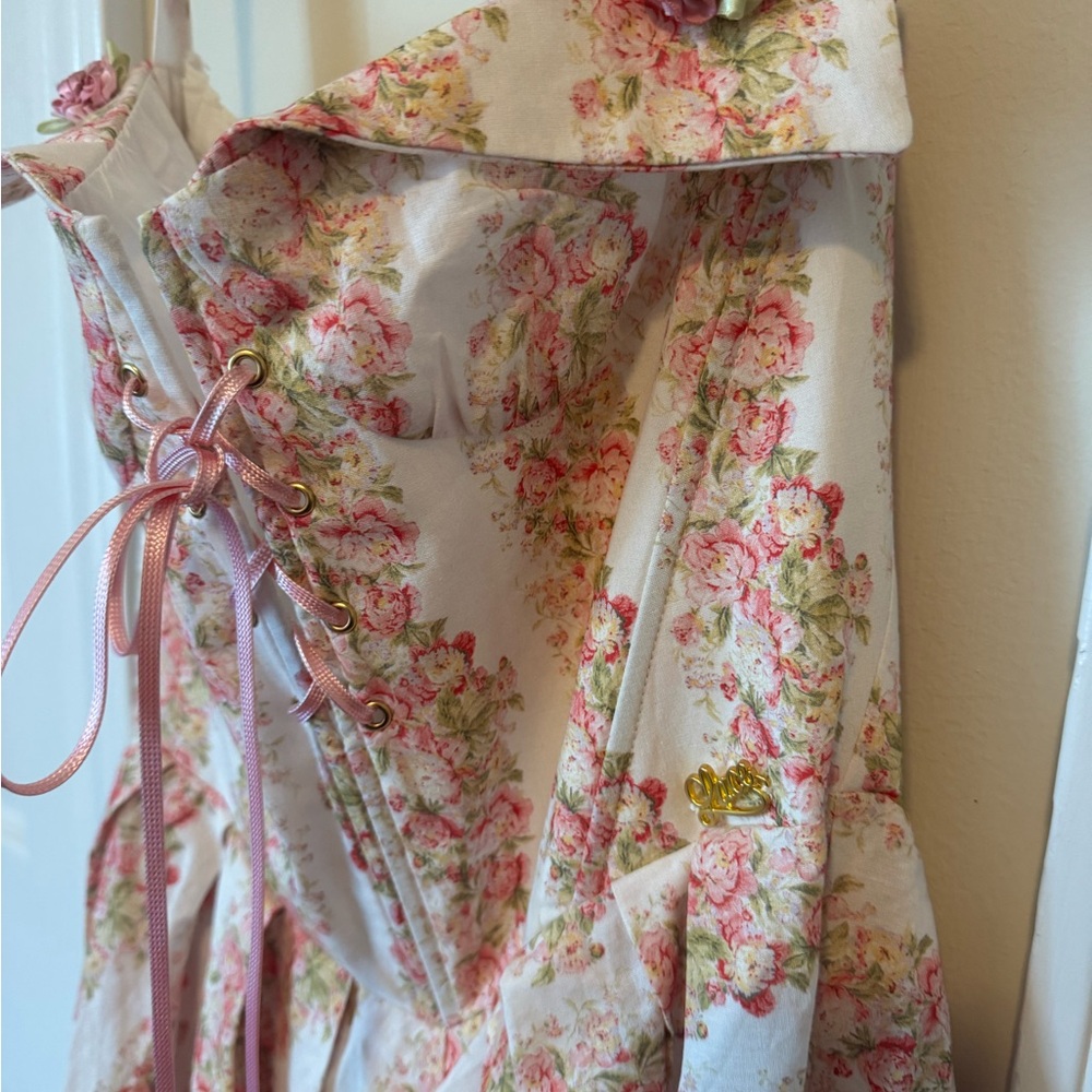 Floral Pink and Cream Maxi Dress with Tie Detail - Picture 2 of 4